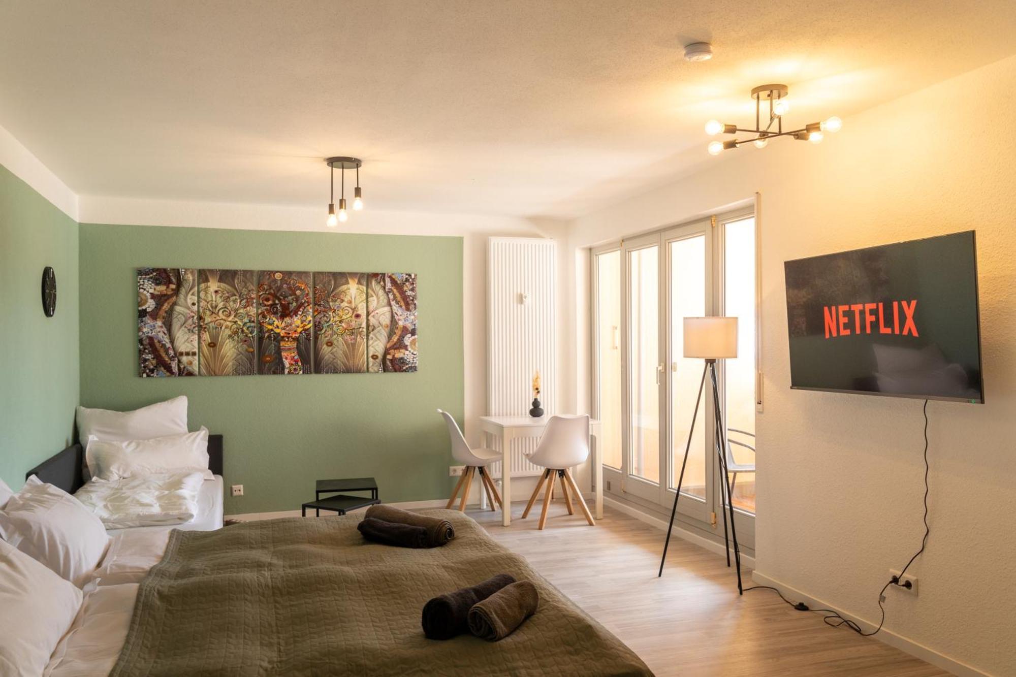 Home Shanti - Studio, Suedvorstadt, Balkon, Tv 莱比锡 外观 照片